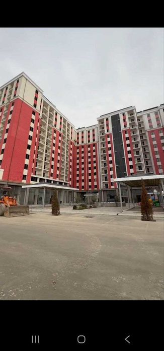 Янги Хает.Дустлик. Продам 3комн. квартиру на 10 этаже 12этажки.Кадастр