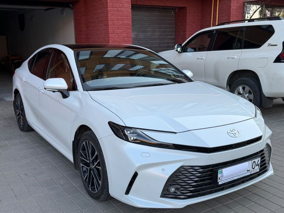 Toyota camry hybrid