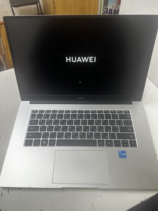Продается ноутбук huawei