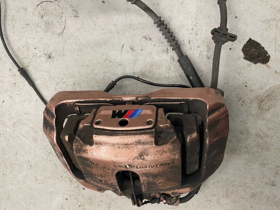 BMW F06 F12 F13 640i Msport спирачки спирачни апарати