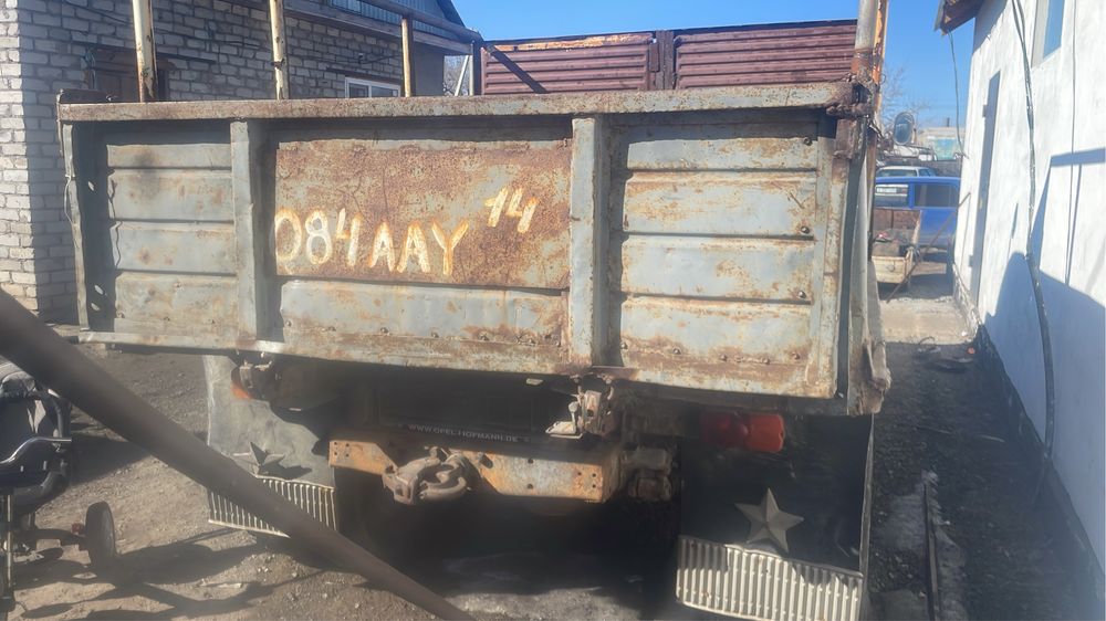 Продам газ 52 самосвал