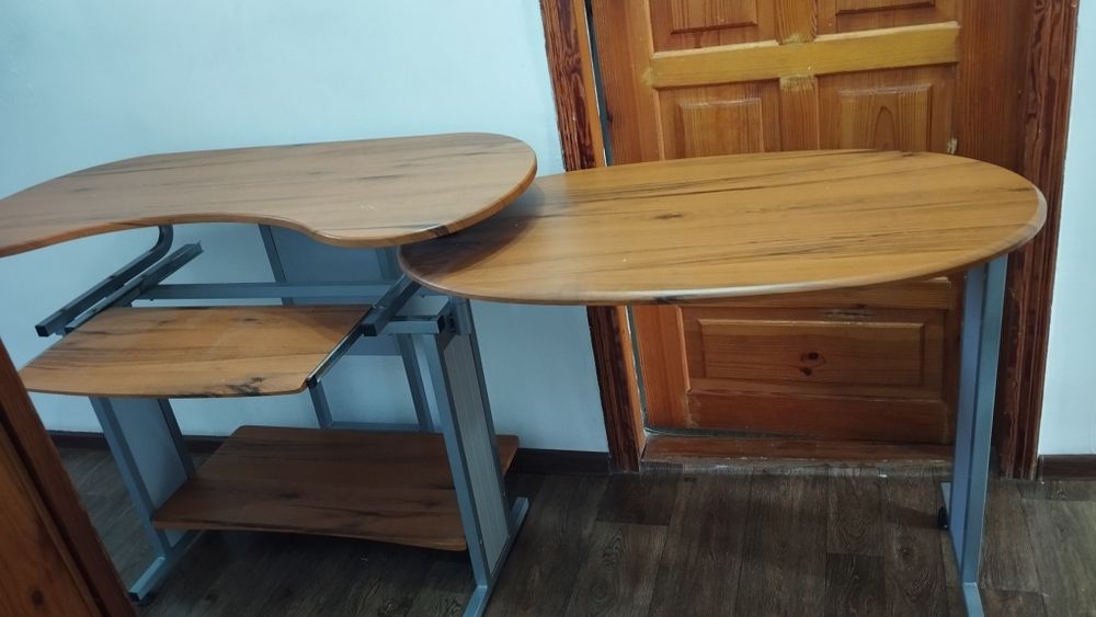 Стол компьютерный