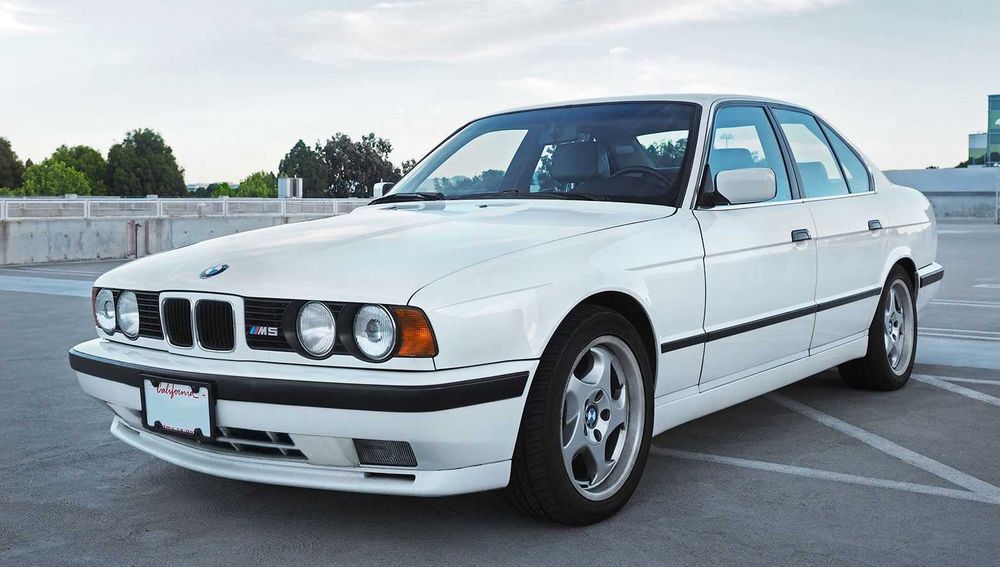 Фонарь BMW 5 1988 (E34)/ БМВ 5 (Е34) 1995
