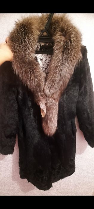 Продам Шуба из кролика,размер 44-46
Цена шубы 
4000тг