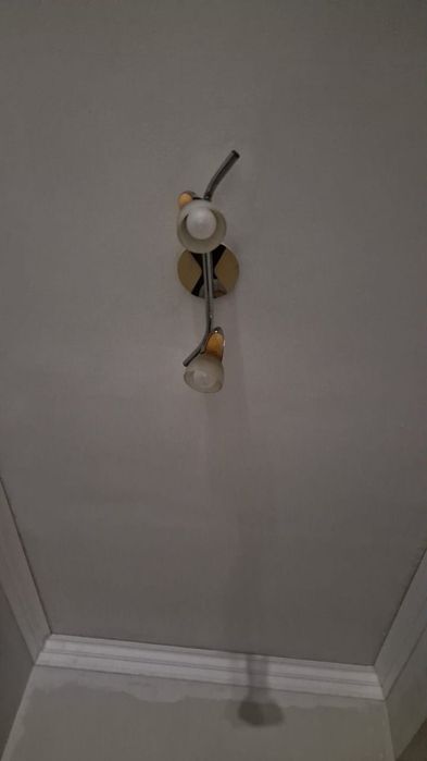 Люстра 2 шт и бра 1 шт