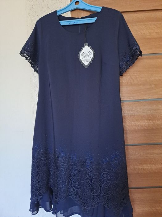 Продам  синий платья