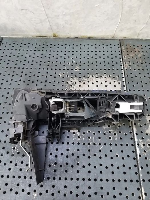 Maner usa stanga fata mercedes c class w205 a0997601500