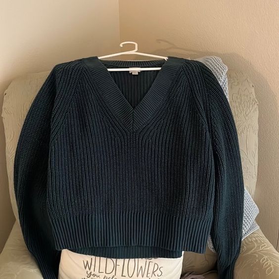 Продаются разные вещя для девушек