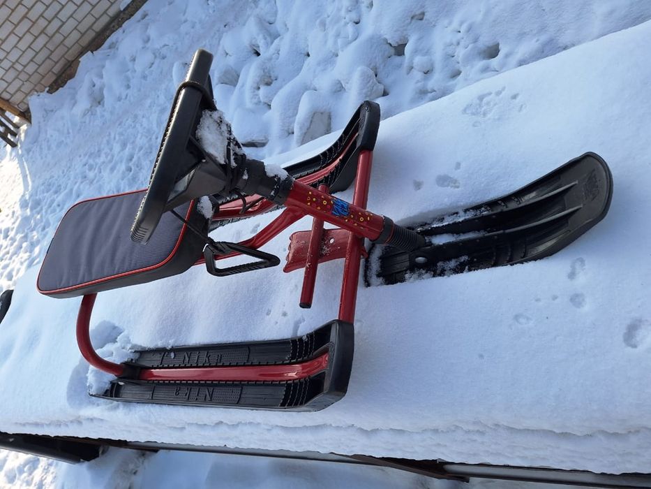 Продам Санки идеальное состояние