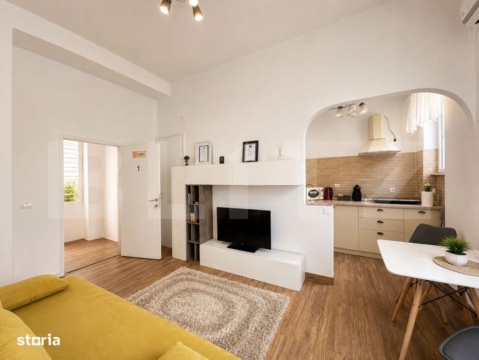 Cladire istorica, apartament, 4 camere- 130 mp, etaj 1, zona Centrala