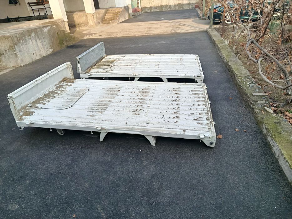 Лабо пол сотилади