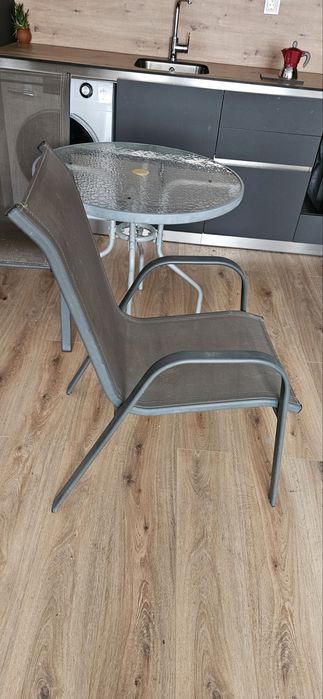 Маса стъклена  с 4 стола