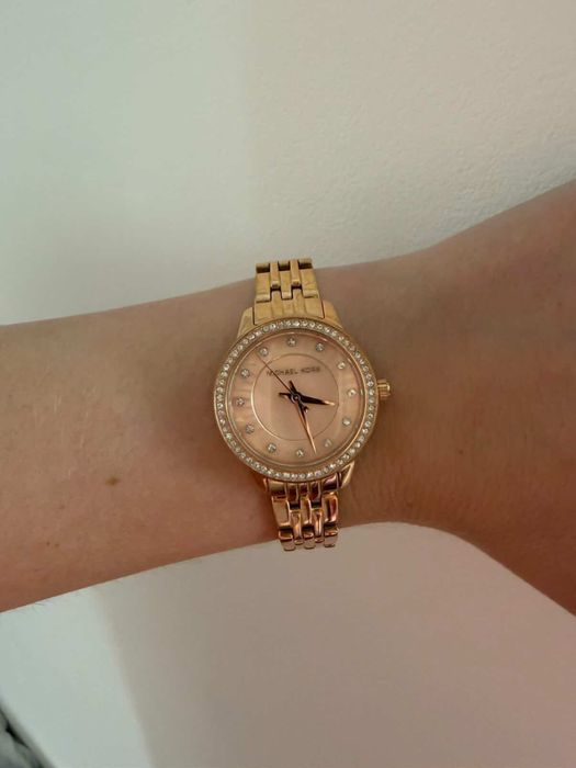 часовник michael kors