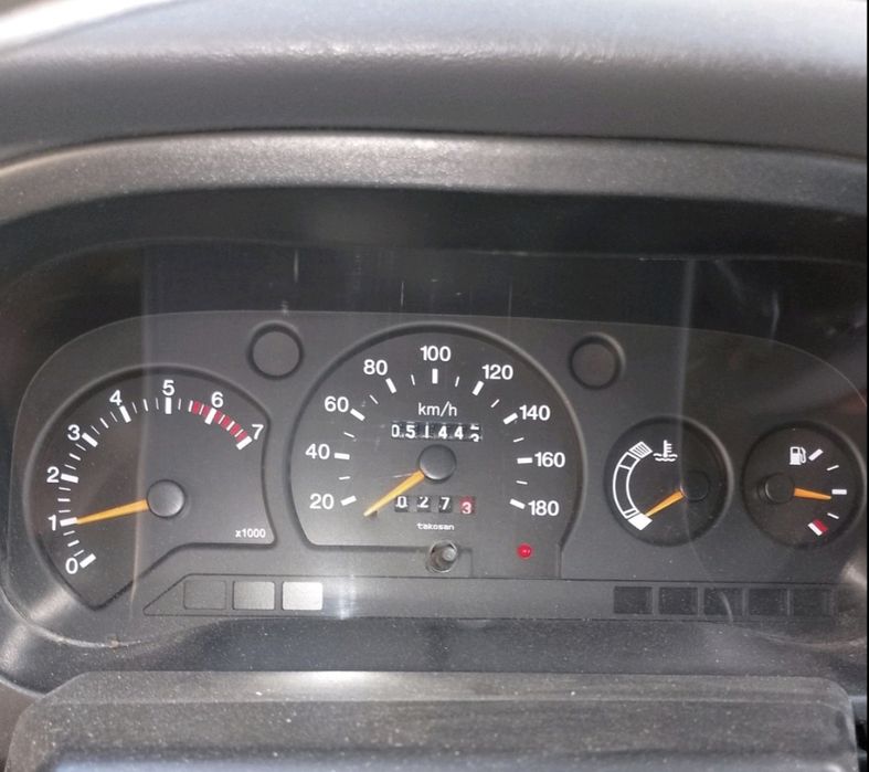 Vând Dacia Super Nova
