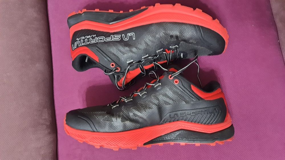 Adidasi alergare LA SPORTIVA Karacal Trail Running marimea 46 pret fix