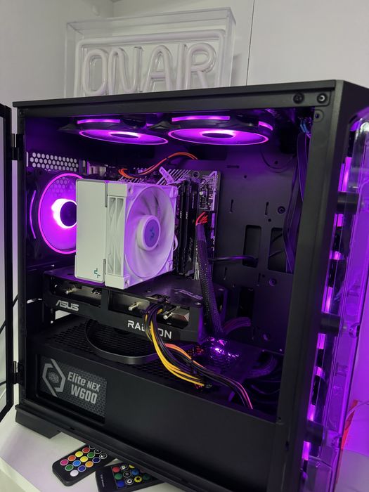 vand pc gaming nou + monitor + mouse razer + tastatura