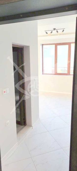 Продава се Едностаен апартамент в Китен - 55 кв.м за 1129 €/кв.м - Снимка #2