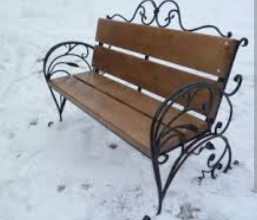Лавочки простые и кованые