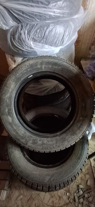 Астана. Продам шины , зима , липучка .