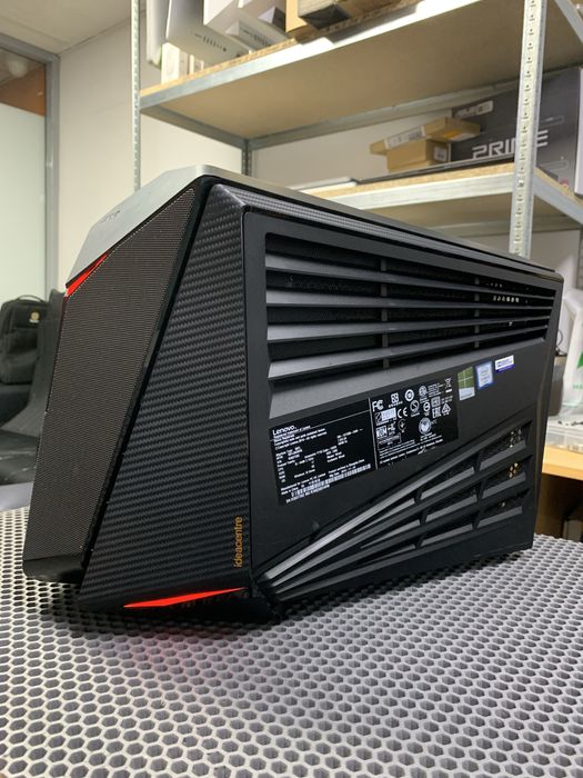 Игровой Lenovo Cube.