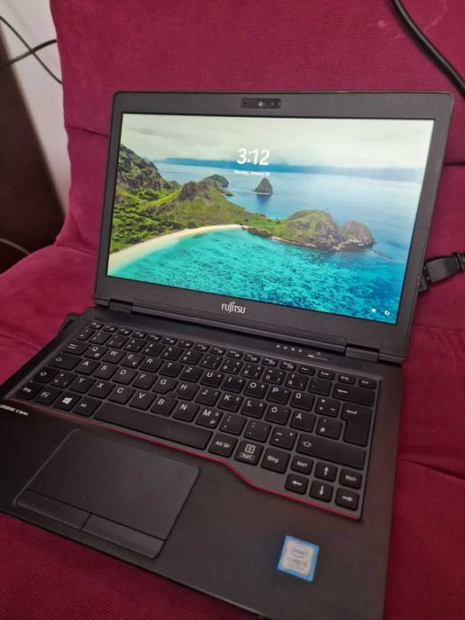 Laptop Fujitsu Siemens U726 i5Gen8 Ram16Gb SSD512Gb 13"FHD ca NOU
