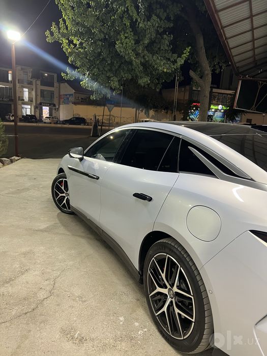 BYD HAN L 2025 yil
