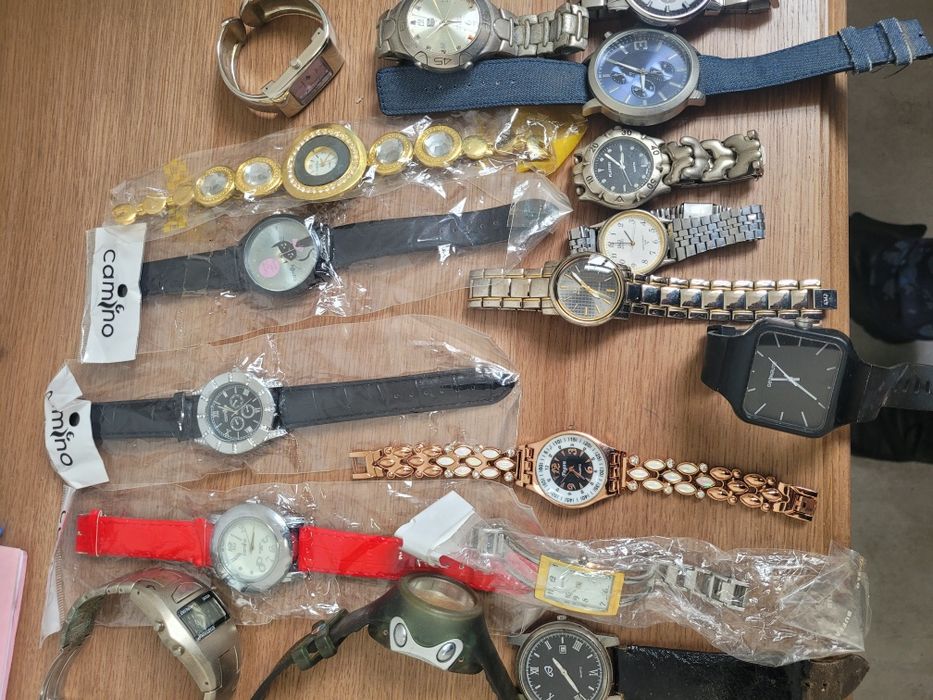 Ceasuri bărbați,dame  Qurtz