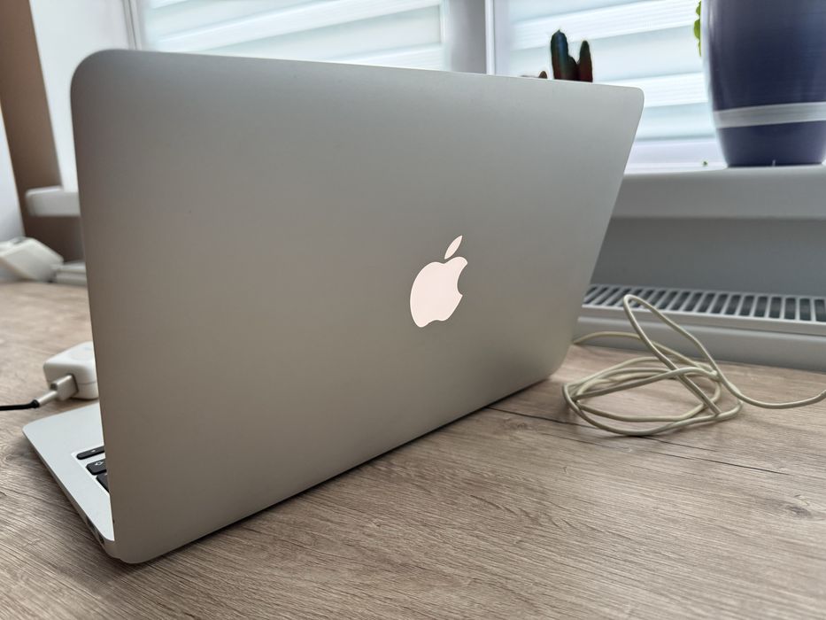 Laptop Apple MacBook Air