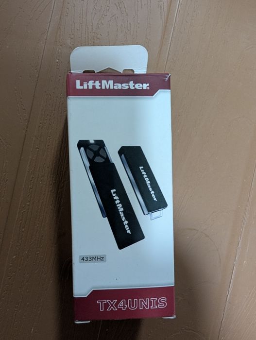 Telecomanda universala garaj/porți LiftMaster
