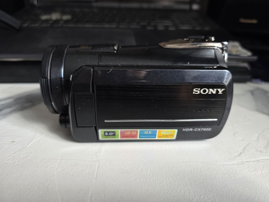 Sony Handycam HDR-CX700E