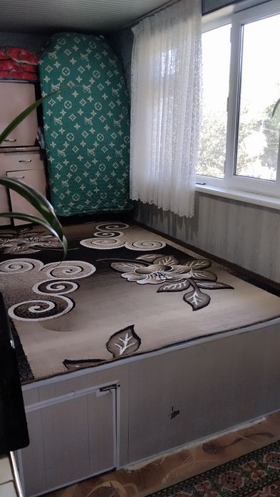 Продаётся 2комнатная ,в город Чирчик