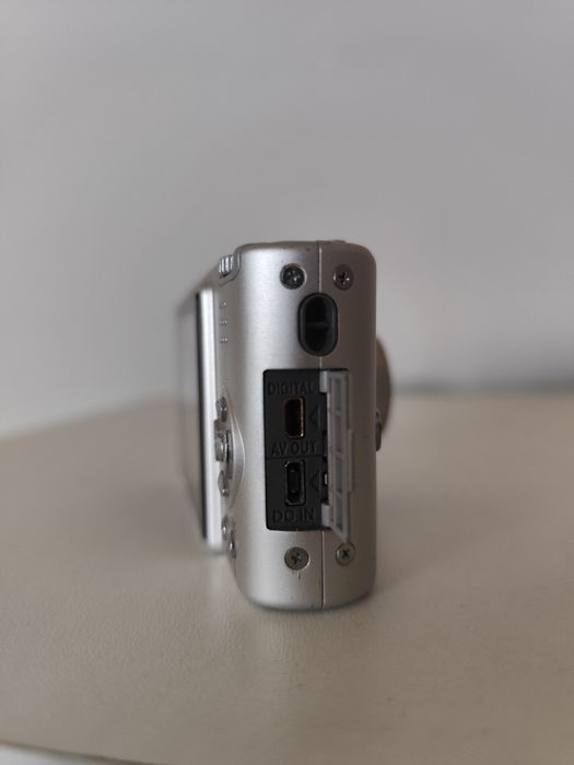 Дигитален фотоапарат Panasonic DMC-FX10