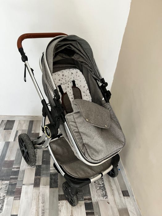 Бебешка количка 3 в 1 “Мони-Поли”