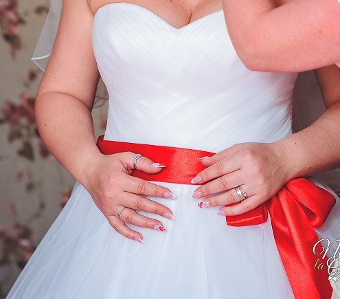 De vanzare rochie de mireasa