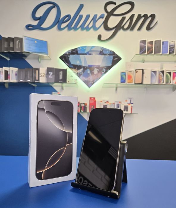 Iphone 16 Pro / Natural/Black / DeluxGSM
