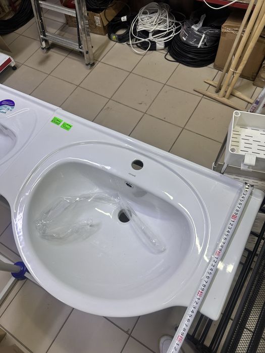 Раковина с тумбой