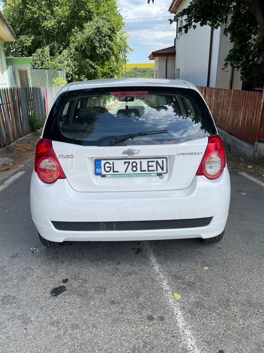 Masina Chevrolet Aveo 2010 1.4 benzina