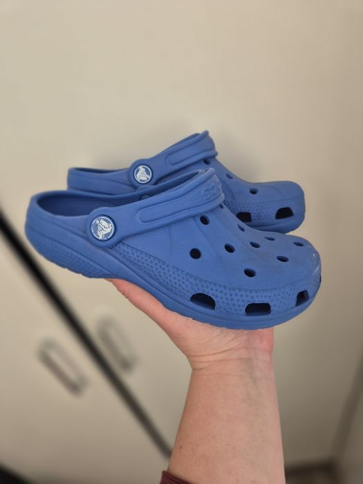 Papuci crocs mar j1 si cizme crocs mar c13