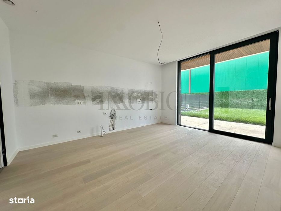 Vila 5 Camere | Rooftop Pool | Smart Home |