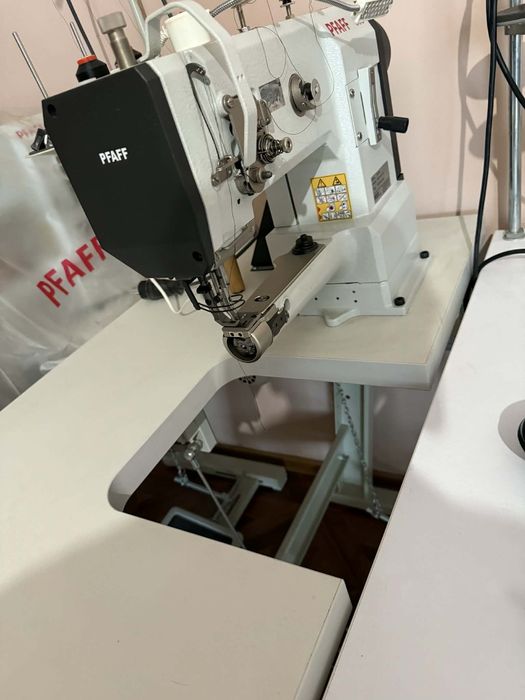 Masini de cusut haine de piele