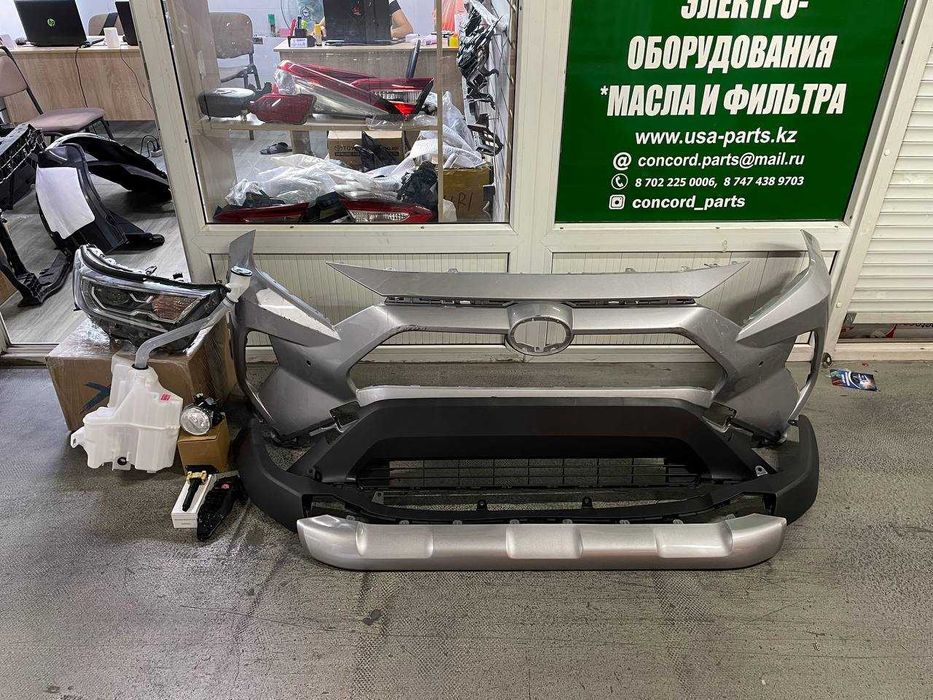 Бампер / Решетка / Ноуска / Фара /Крыло Мордышка rav4 20-выше