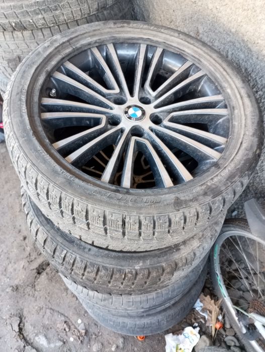 Продам диски R18 оригинал