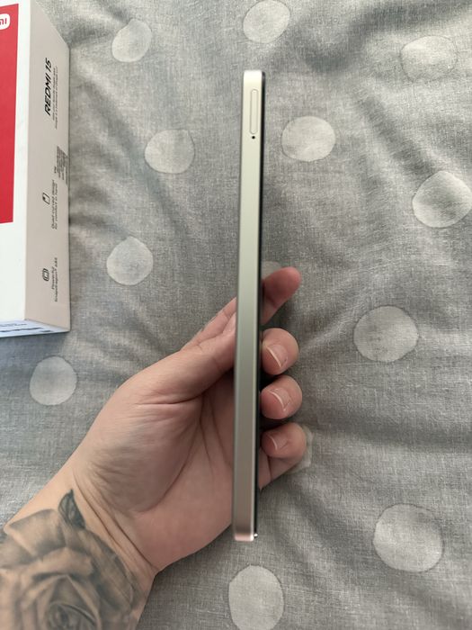 Телефон Redmi 15