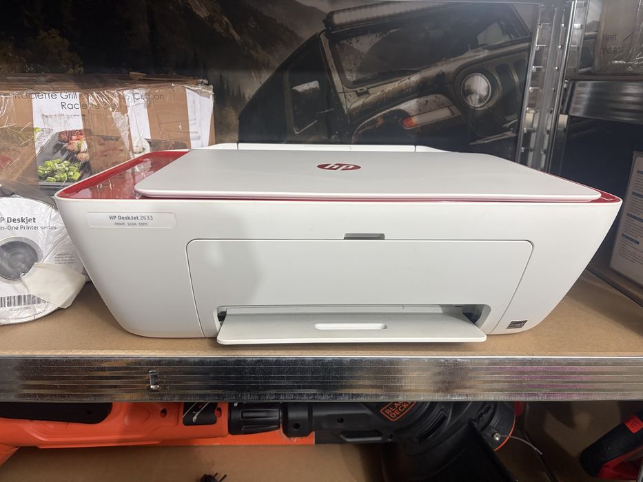 цветен многофункционален мастиленоструен принтер HP DeskJet 2633 All-in-One