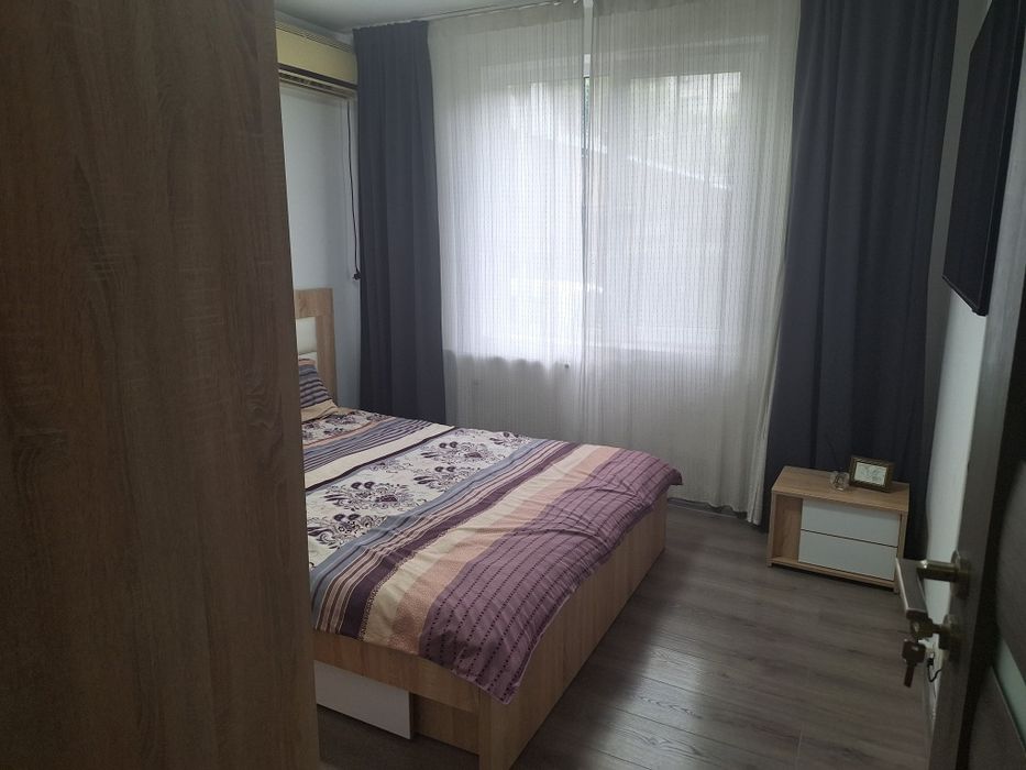 Proprietar-apartament 4 camere