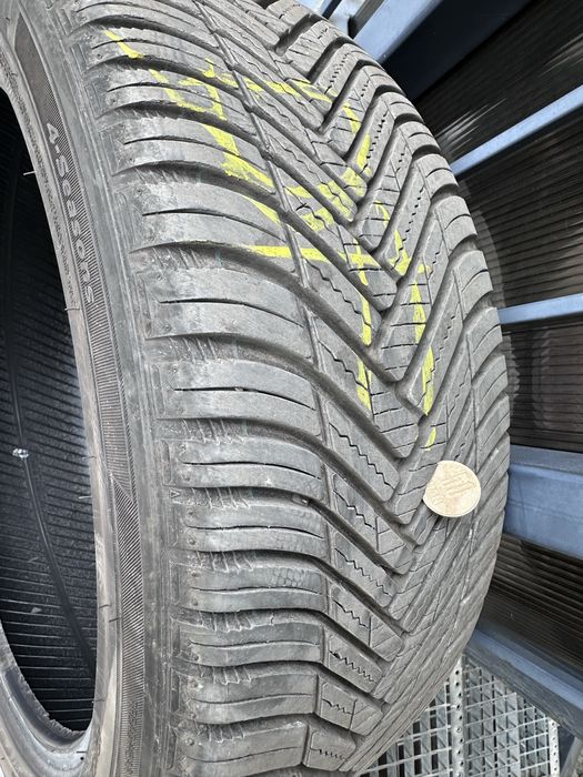Vand 4 cauciucuri Hankook All seasons 215/45/R18
