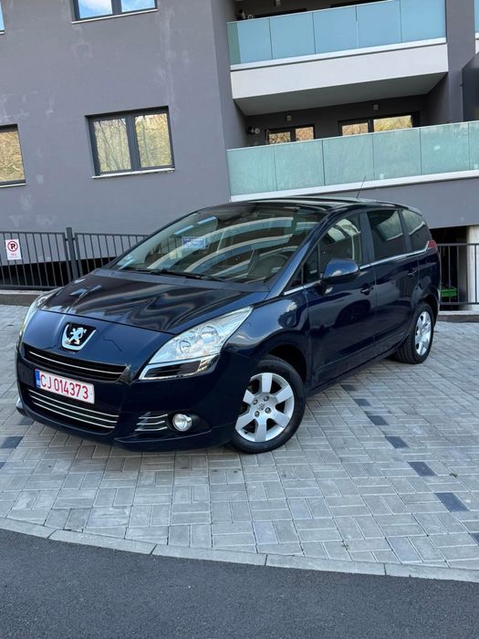 Peugeot 5008 / 7 Locuri / 1.6HDI