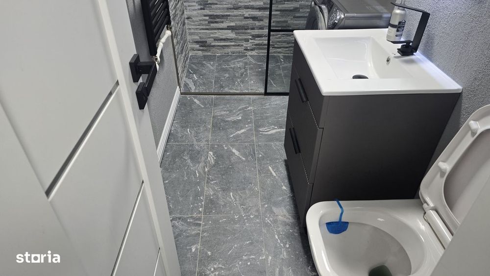 Inchiriez apartament 2 cam. Deva, Zamfirescu, et. 3, PRIMA INCHIRIERE