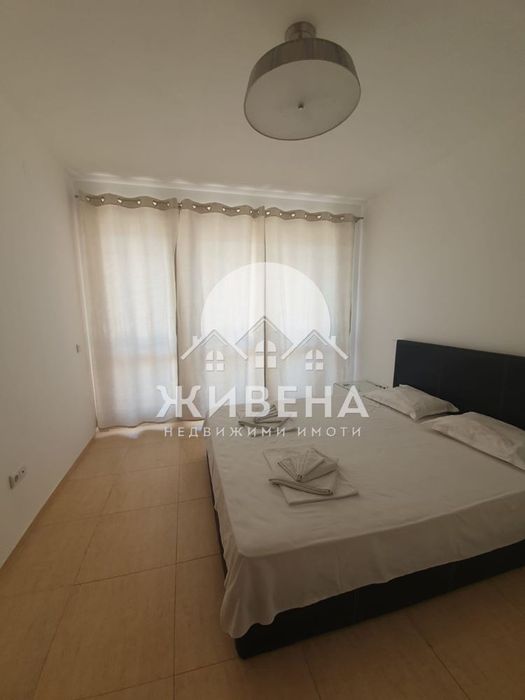 Продава обзаведен 2-стаен апартамент с морска панорама, гр.Балчик