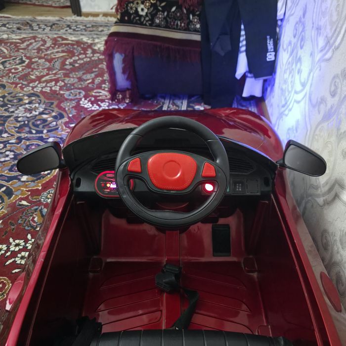 Детский машинка электромобил